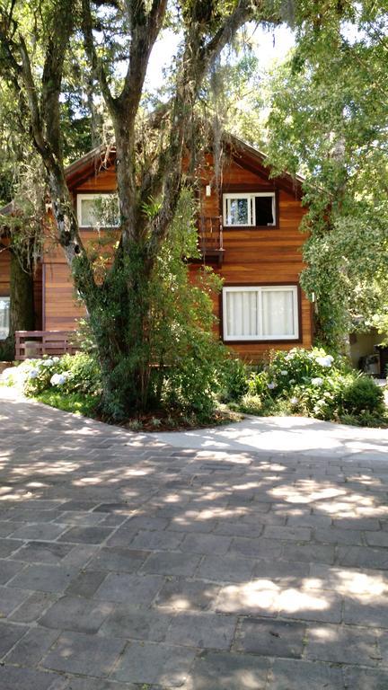 Villa Sobrado Estilo Alemao Canela Esterno foto