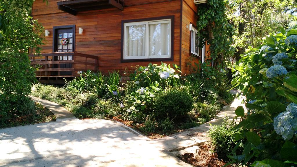Villa Sobrado Estilo Alemao Canela Esterno foto