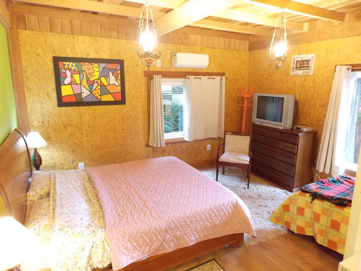 Villa Sobrado Estilo Alemao Canela Esterno foto