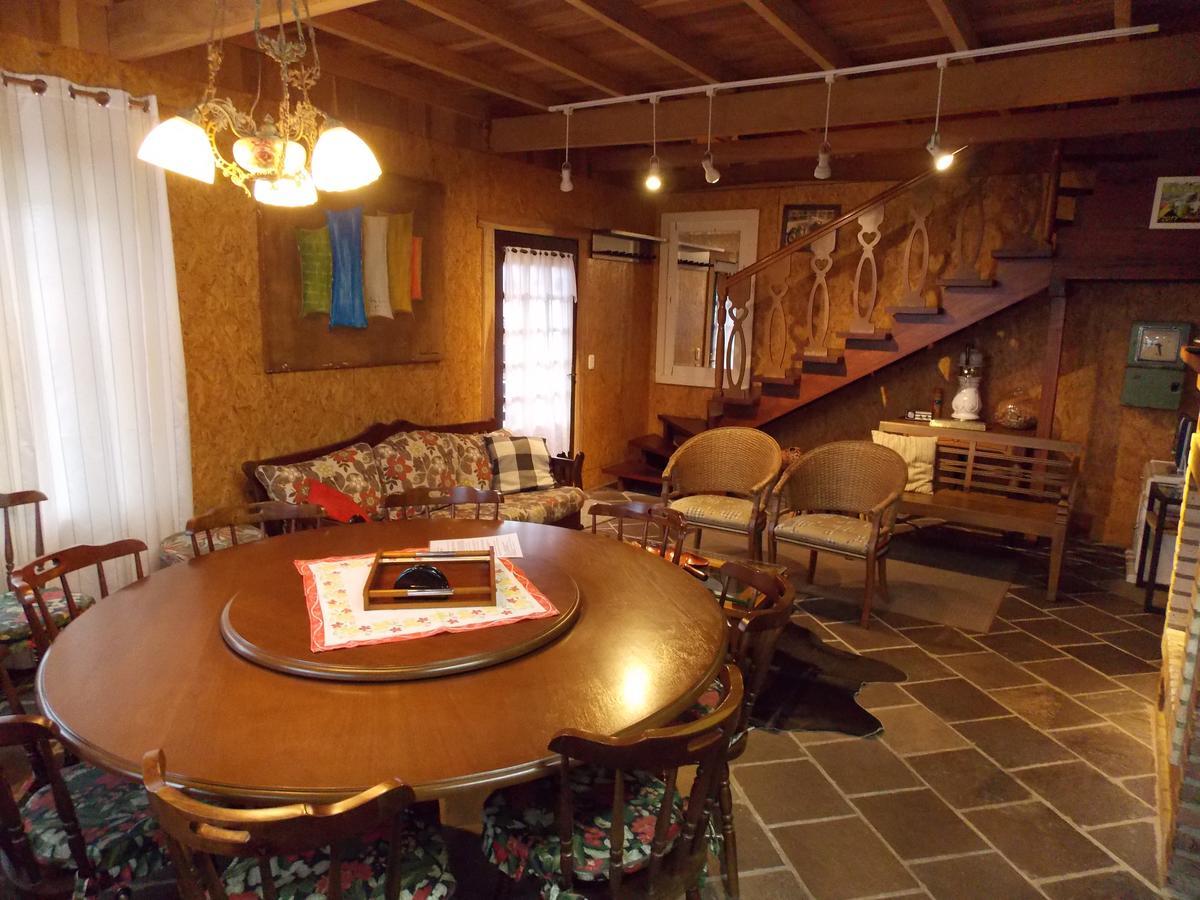 Villa Sobrado Estilo Alemao Canela Esterno foto